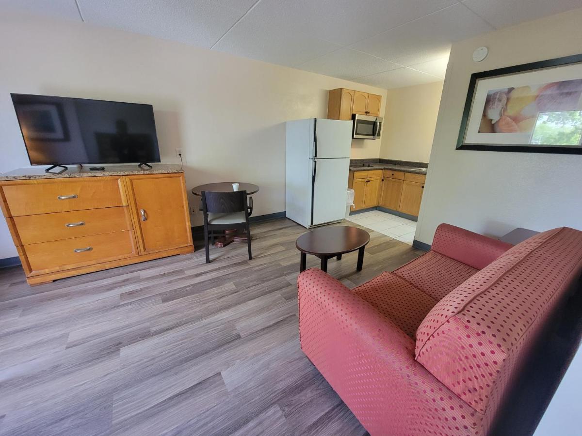 Studio 9 Inn & Suites Decatur Eksteriør billede